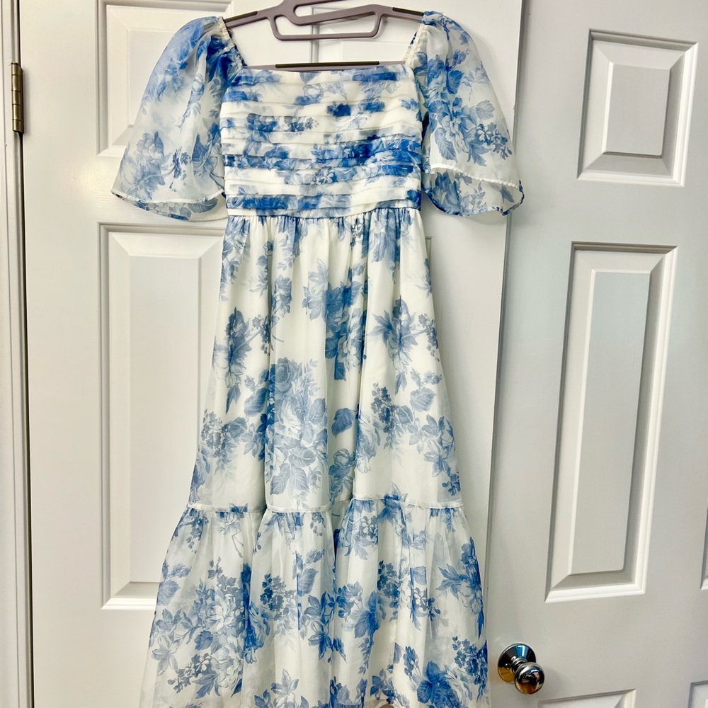 Abercrombie & Fitch Blue Floral Midi Dress